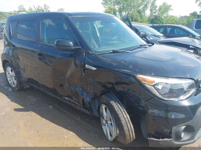 KNDJN2A27J7903871 KIA Soul