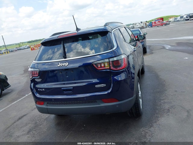 Jeep Compass 2018 3C4NJDBB2JT150463 Image 16