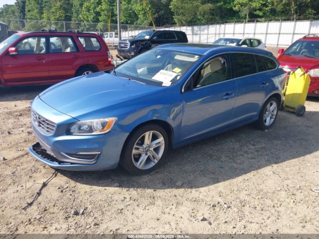 2015 VOLVO V60 YV140MEKXF1271986 Photo 1