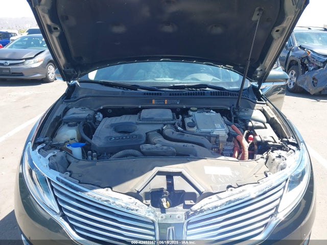 3LN6L2LU4FR604604 Lincoln 2015