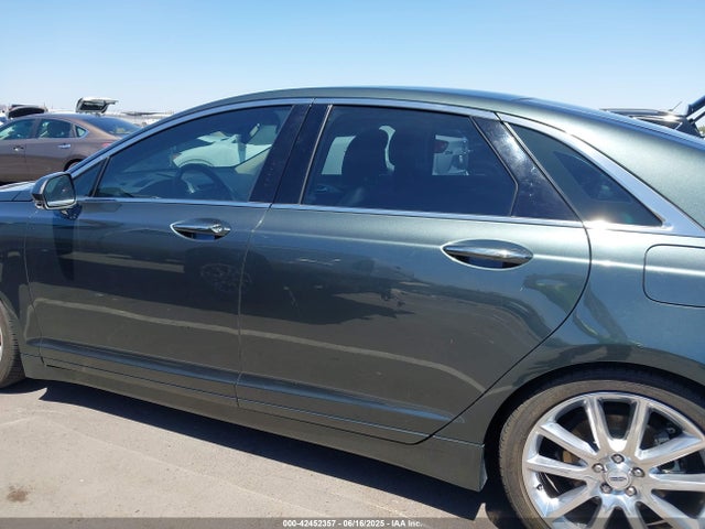 3LN6L2LU4FR604604 Lincoln 2015