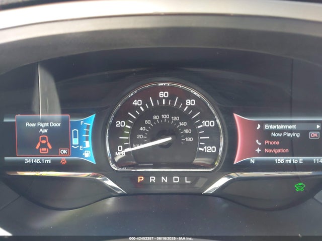 3LN6L2LU4FR604604 Lincoln 2015