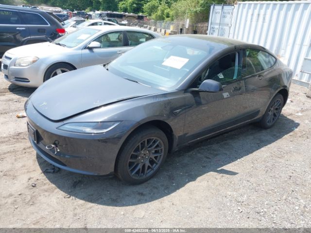 2025 TESLA MODEL 3 5YJ3E1EBXSF890929 Photo 1
