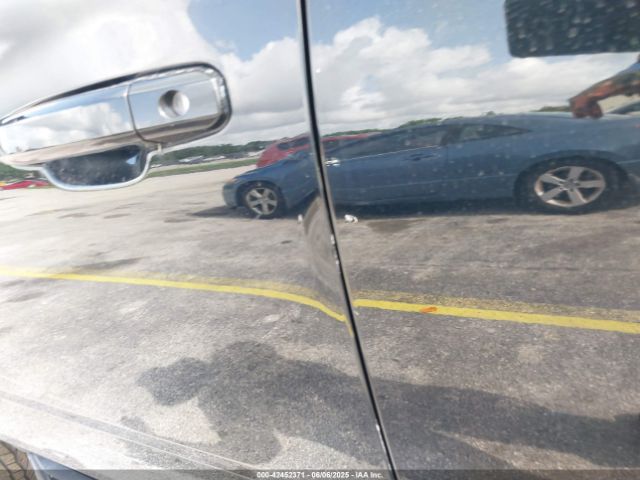 1GKS1AKC3JR236386 GMC YUKON SLE