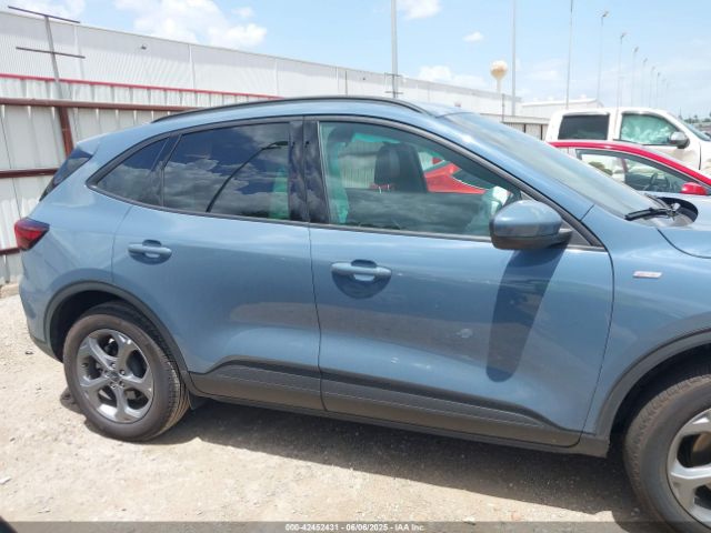 1FMCU9NA1SUA83288 Ford Escape St-line Select