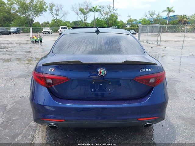 Alfa Romeo 2017 2017 ZARFAEDN2H7545488 Image 17