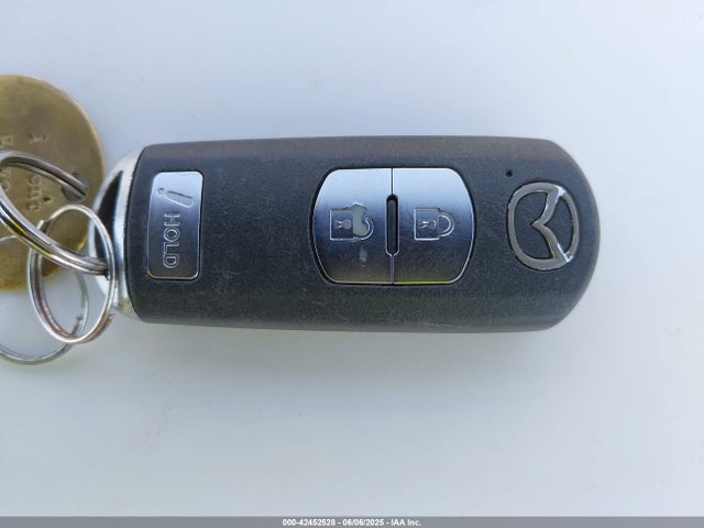 Mazda pe 2019 JM1DKDB71K0426473 Image 11