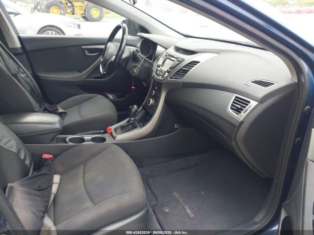 KMHDH4AEXFU299098 Hyundai ELANTRA SE