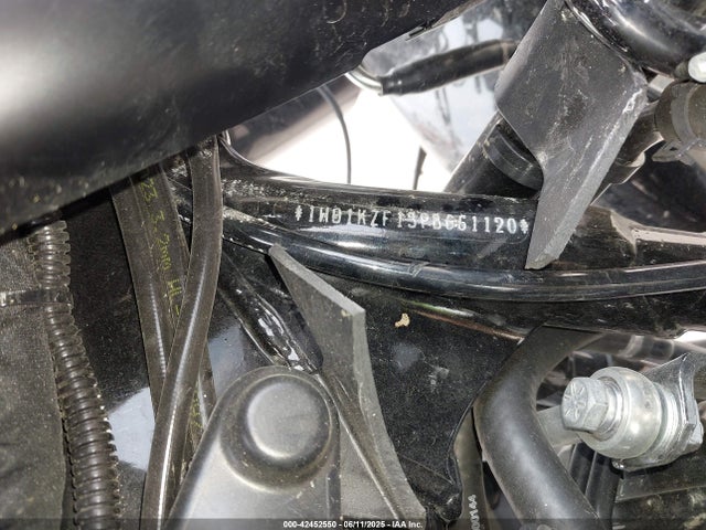 2023 HARLEY-DAVIDSON FLTRK 1HD1KZF13PB661120 Photo 9