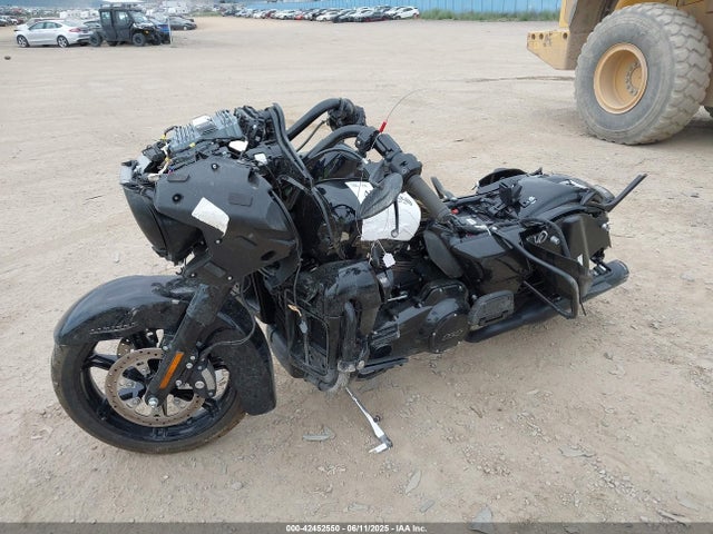 2023 HARLEY-DAVIDSON FLTRK 1HD1KZF13PB661120 Photo 1