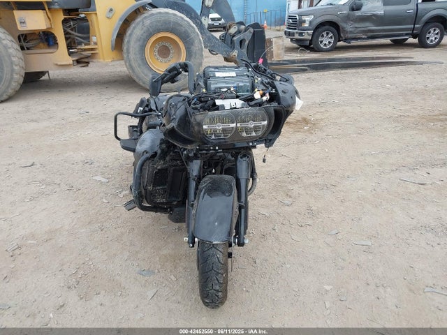 2023 HARLEY-DAVIDSON FLTRK 1HD1KZF13PB661120 Photo 4