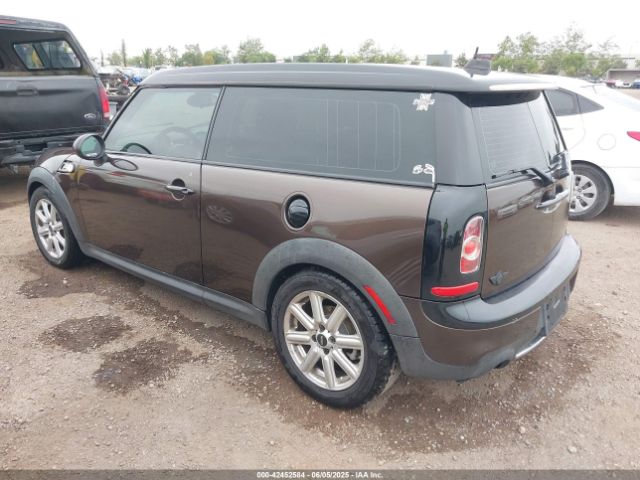 2011 MINI COOPER S CLUBMAN WMWZG3C5XBTY35114 Photo 2