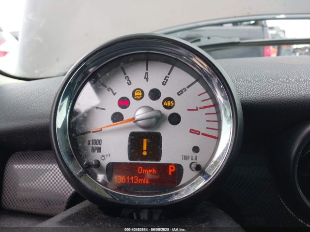 2011 MINI COOPER S CLUBMAN WMWZG3C5XBTY35114 Photo 6