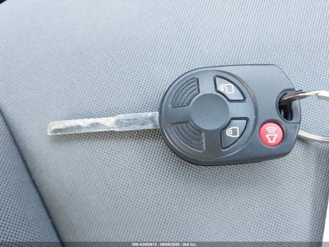 2019 FORD ESCAPE 1FMCU0F72KUA39671 Photo 10