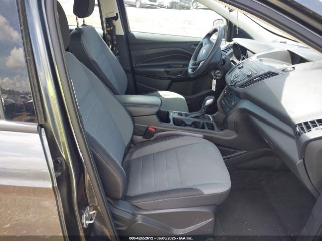 2019 FORD ESCAPE 1FMCU0F72KUA39671 Photo 4