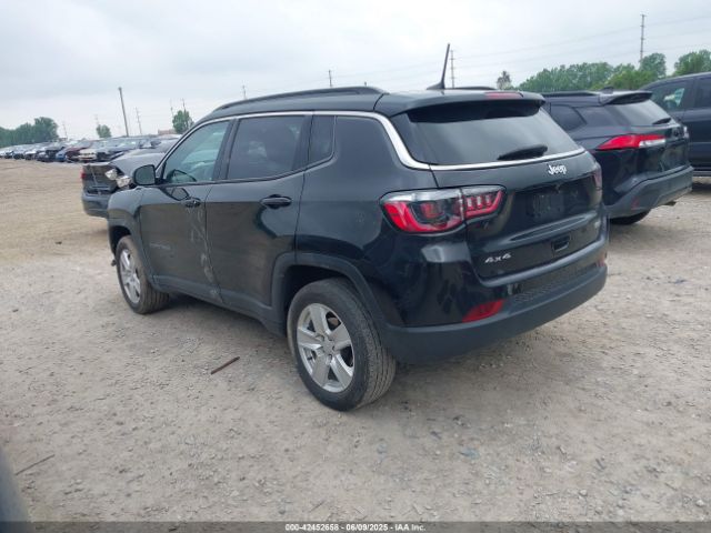 2022 JEEP COMPASS 3C4NJDBB3NT113332 Photo 2