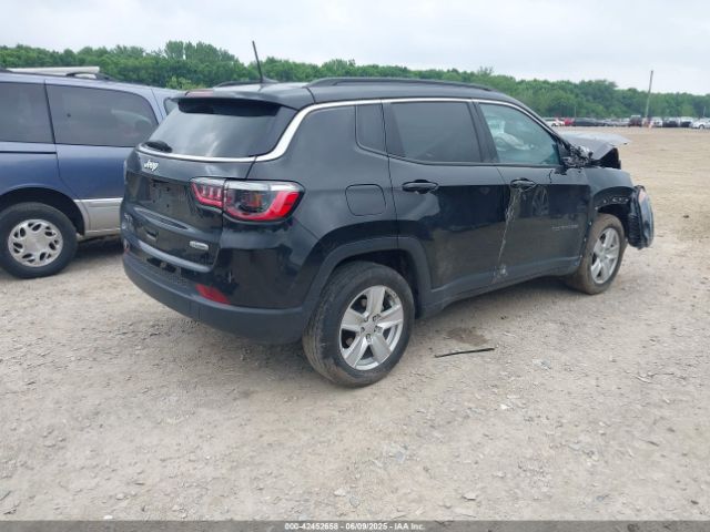 2022 JEEP COMPASS 3C4NJDBB3NT113332 Photo 3