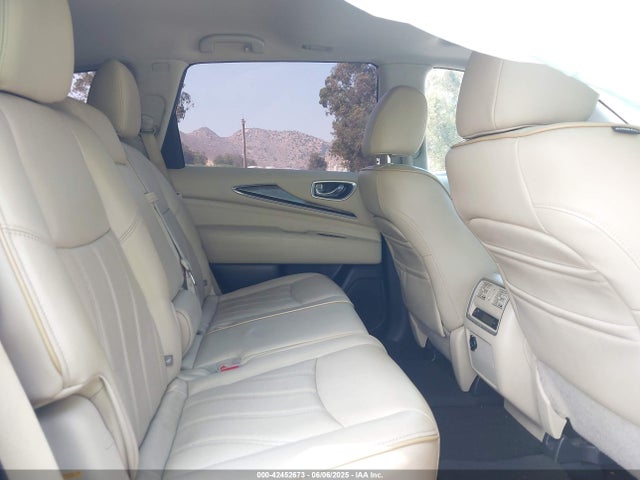 5N1AL0MN4FC500845 Infiniti 2015