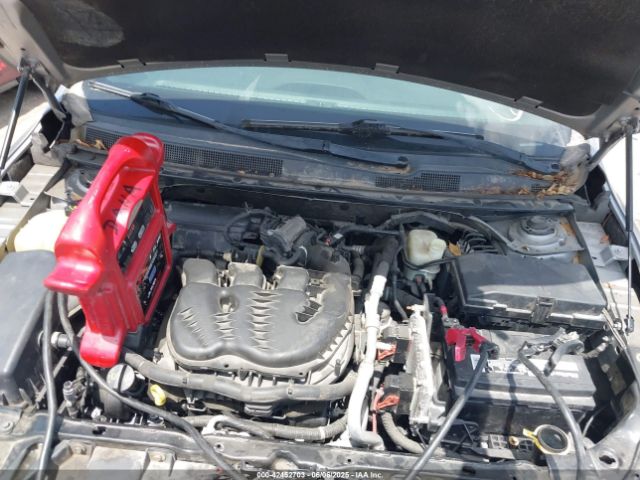 1C3CCCDG7FN636511 Chrysler 200 S