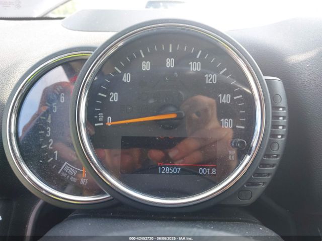 2017 MINI COUNTRYMAN WMZYT3C34H3B66309 Photo 6
