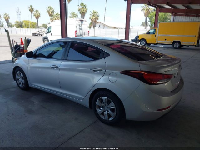 5NPDH4AE2GH705312 Hyundai ELANTRA SE