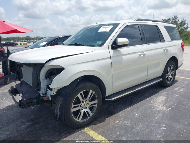 1FMJU1HT0NEA10739 Ford Expedition Xlt
