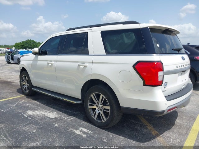 1FMJU1HT0NEA10739 Ford Expedition Xlt