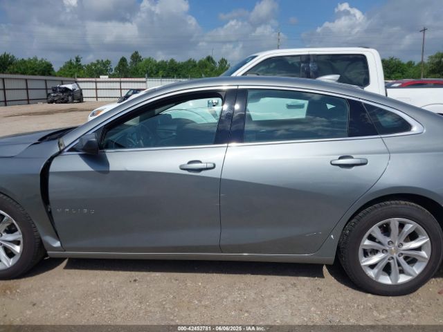 1G1ZD5ST4SF112616 Chevrolet Malibu Fwd 1lt