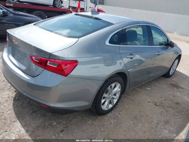 1G1ZD5ST4SF112616 Chevrolet Malibu Fwd 1lt