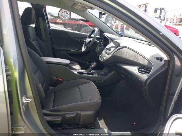 1G1ZD5ST4SF112616 Chevrolet Malibu Fwd 1lt