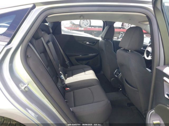 1G1ZD5ST4SF112616 Chevrolet Malibu Fwd 1lt