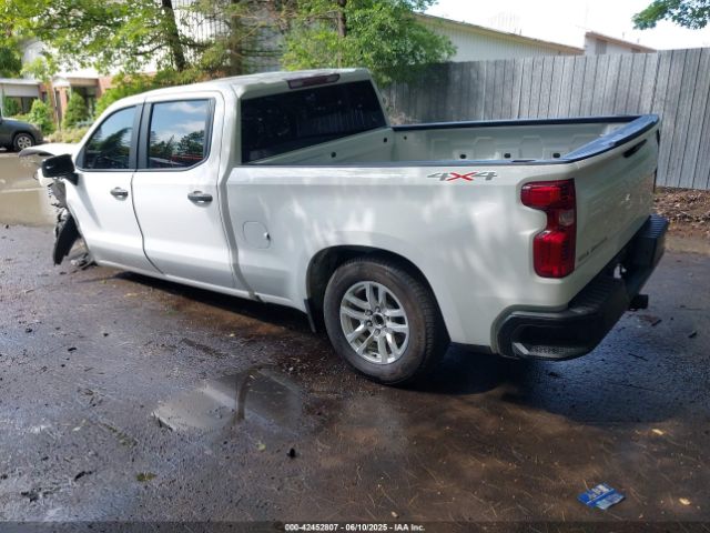 2022 CHEVROLET SILVERADO 1500 3GCPDAEK3NG689523 Photo 2