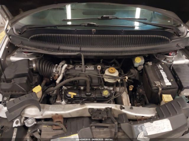 2004 CHRYSLER TOWN & COUNTRY 1C4GP44R34B515806 Photo 9