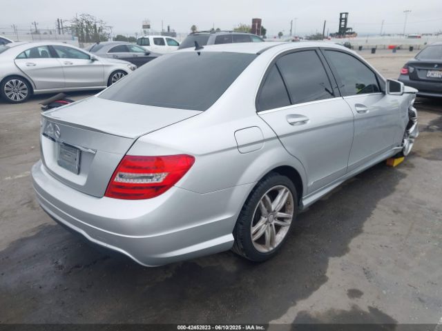WDDGF4HB8EA966999 Mercedes-Benz 2014