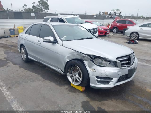 WDDGF4HB8EA966999 Mercedes-Benz 2014