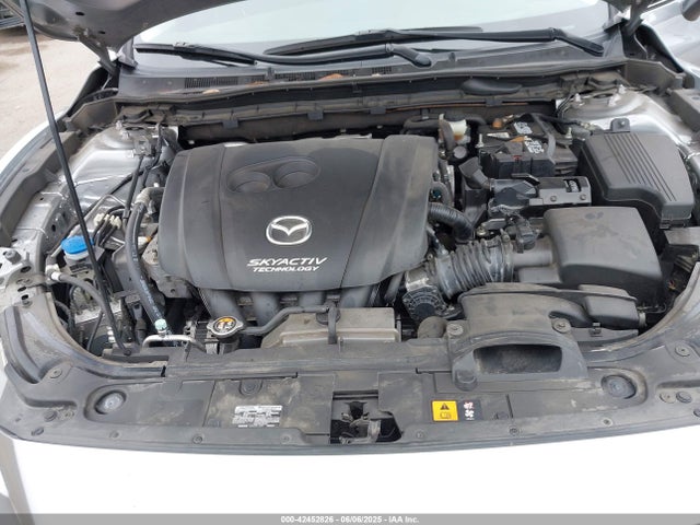 JM1GJ1U60E1135741 Mazda py