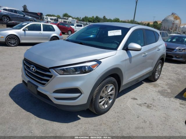 KM8J23A45HU541269 Hyundai TUCSON SE