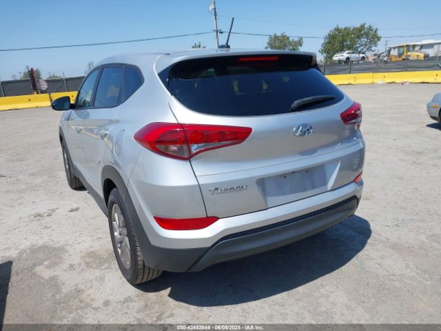 KM8J23A45HU541269 Hyundai TUCSON SE