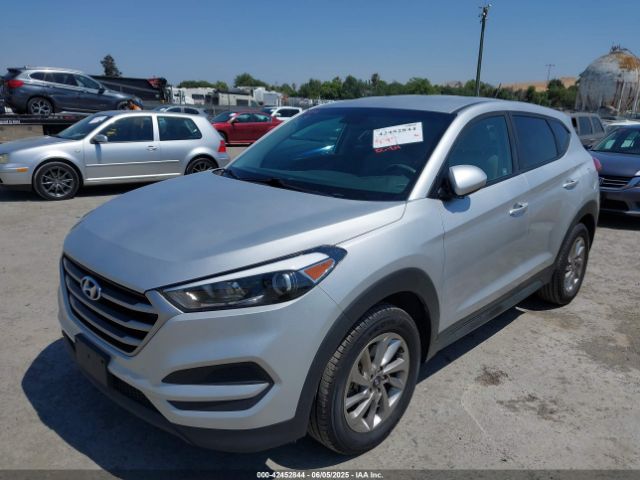 KM8J23A45HU541269 Hyundai TUCSON SE