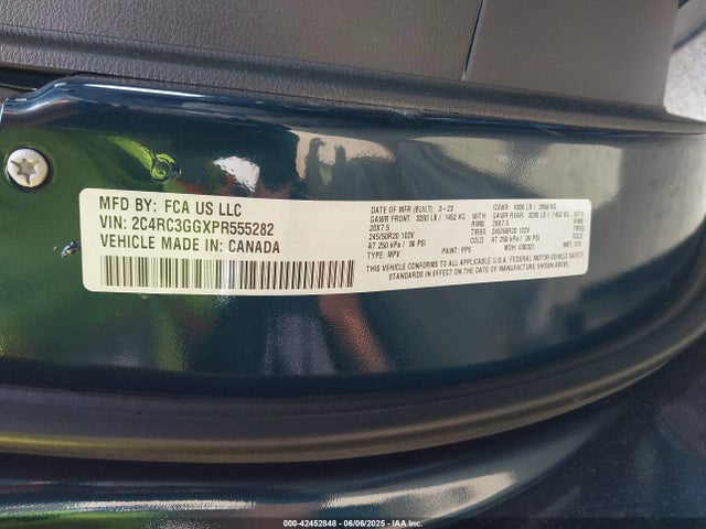 Chrysler 2023 2023 2C4RC3GGXPR555282 Image 9