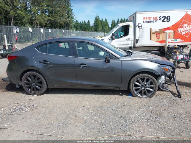 3MZBN1V33JM260505 Mazda py