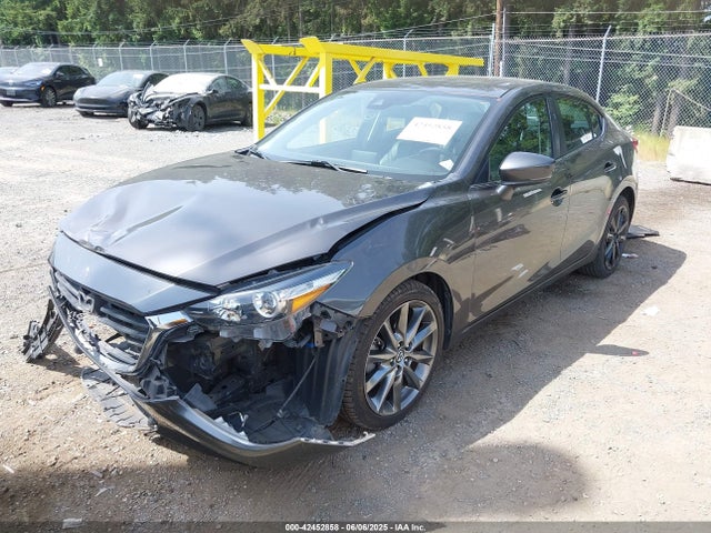3MZBN1V33JM260505 Mazda py