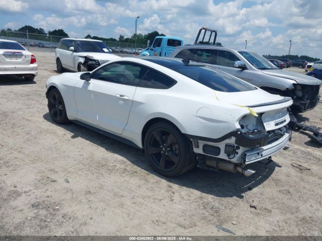 2022 FORD MUSTANG 1FA6P8TH3N5140629 Photo 2