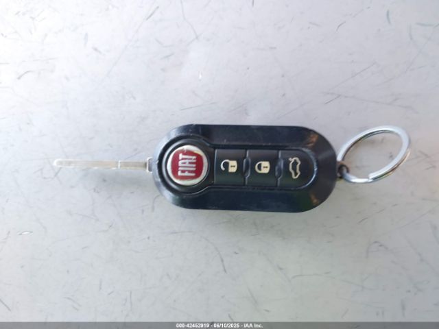 2014 FIAT 500L ZFBCFABH3EZ020172 Photo 10