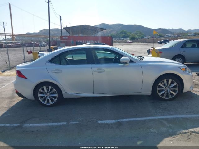 JTHBA1D21G5021832 Lexus IS 200T