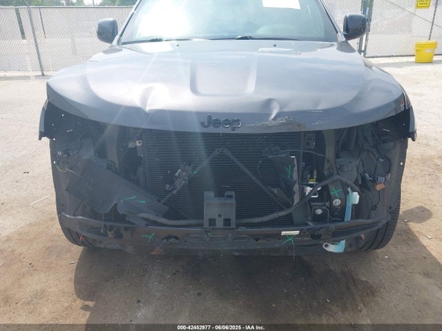 1C4RJFAG7JC294905 Jeep Grand Cherokee