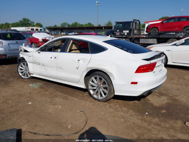 2012 AUDI A7 WAU3GAFC1CN101990 Photo 2