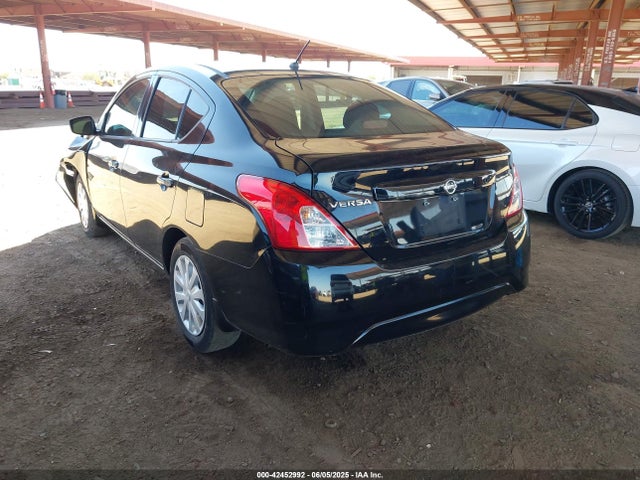 Nissan 2016 2016 3N1CN7AP4GL835554 Image 3