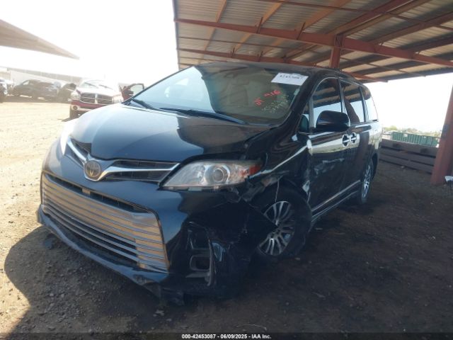 2020 TOYOTA SIENNA 5TDYZ3DC9LS077997 Photo 1