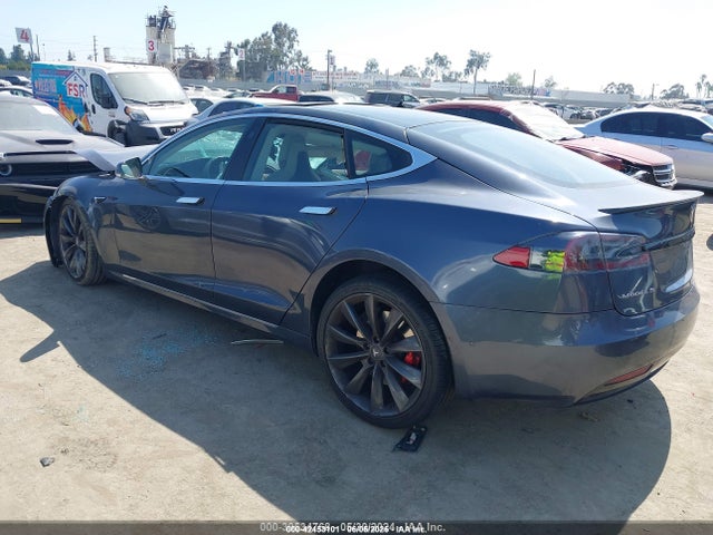 2016 TESLA MODEL S 5YJSA1E43GF171764 Photo 2